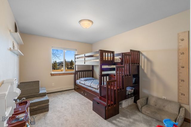 1008 Cruiser Lane C, Belgrade, MT 59714