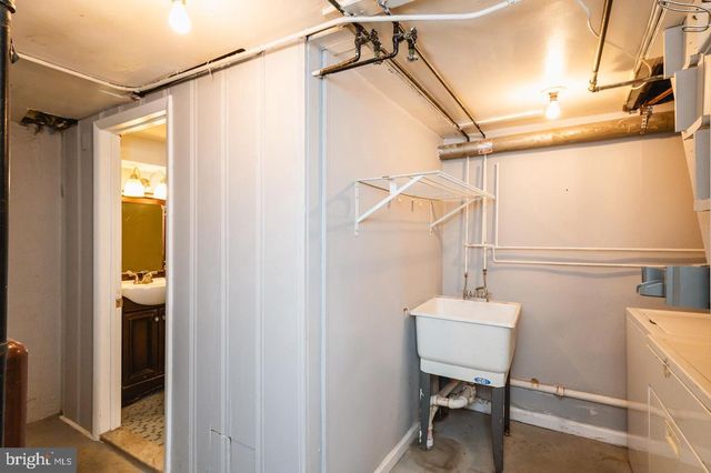 3321 ELM AVE, Baltimore, MD 21211