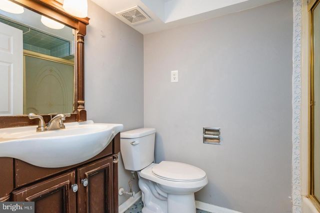 3321 ELM AVE, Baltimore, MD 21211