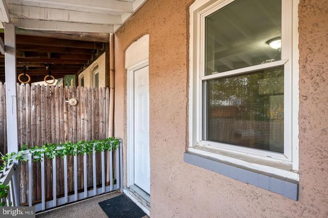 3321 ELM AVE, Baltimore, MD 21211