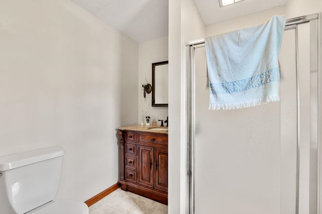 34 Sharon Road, Windham, NH 03087