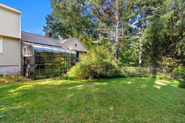 34 Sharon Road, Windham, NH 03087