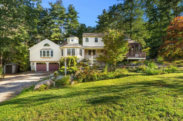 34 Sharon Road, Windham, NH 03087