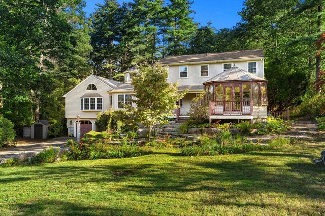 34 Sharon Road, Windham, NH 03087