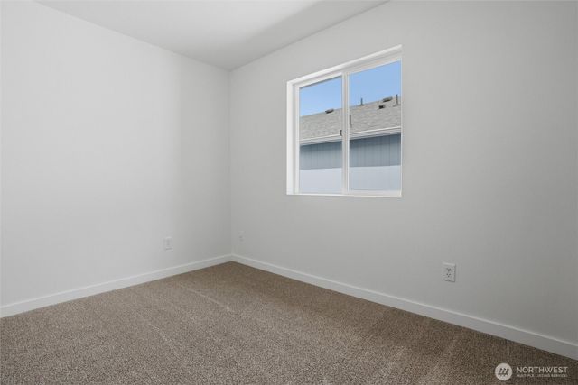 5655 Gateway Lane NW, Bremerton, WA 98311