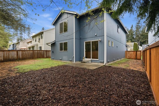 5655 Gateway Lane NW, Bremerton, WA 98311