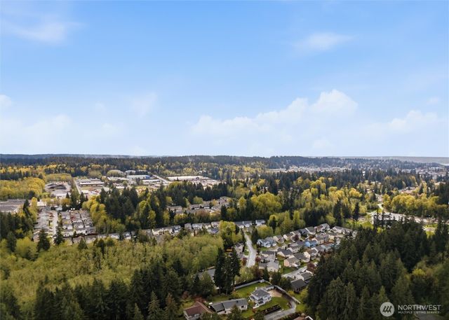 5655 Gateway Lane NW, Bremerton, WA 98311
