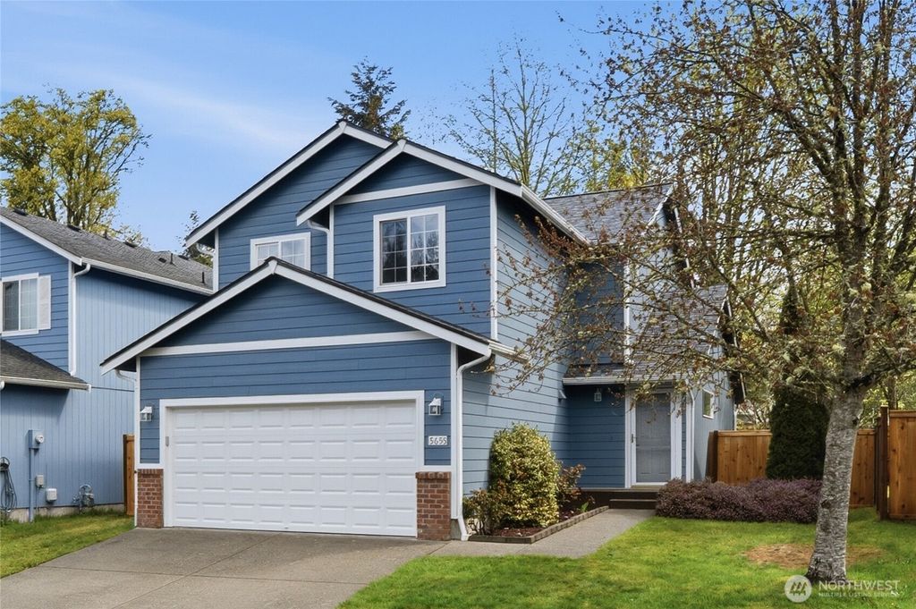 5655 Gateway Lane NW, Bremerton, WA 98311