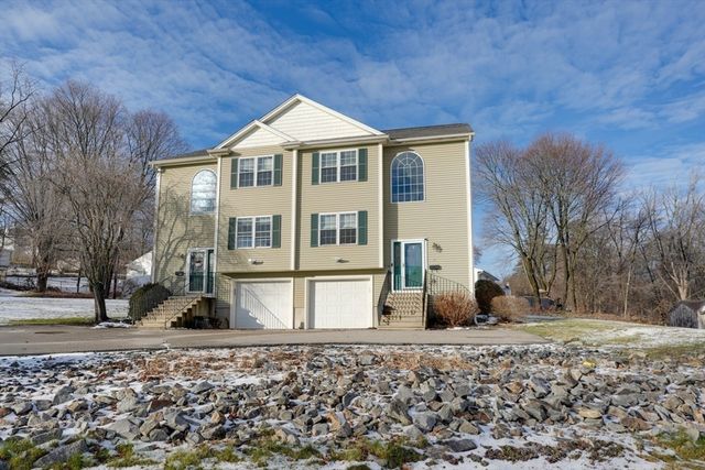 18 Lincoln Ave 18, Millbury, MA 01527