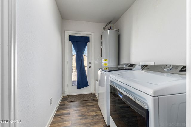 118 W DEWEY Avenue, Coolidge, AZ 85128