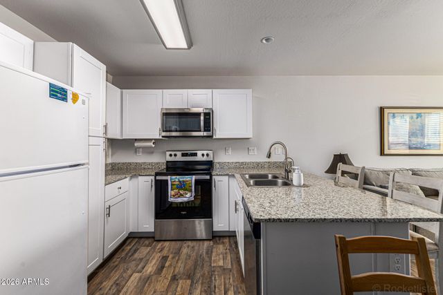 118 W DEWEY Avenue, Coolidge, AZ 85128