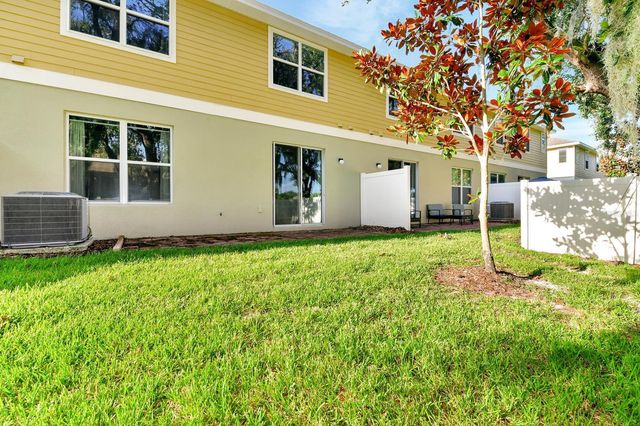 4824 POOLSIDE DRIVE, St Cloud, FL 34769