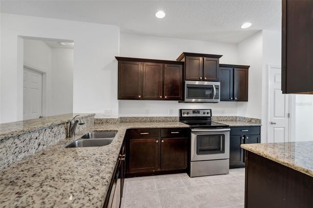 4824 POOLSIDE DRIVE, St Cloud, FL 34769