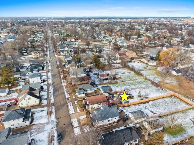 1339 CHICAGO STREET, Green Bay, WI 54301