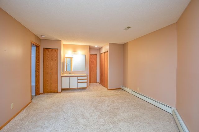14575 Burma Avenue W 201, Rosemount, MN 55068