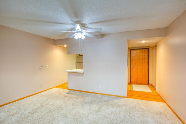 14575 Burma Avenue W 201, Rosemount, MN 55068