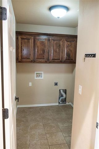 8009 Hillers Road, Oklahoma City, OK 73132