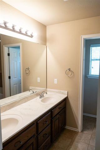 8009 Hillers Road, Oklahoma City, OK 73132