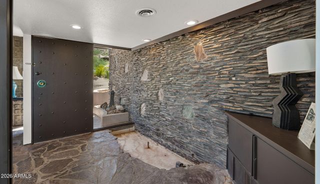 6102 E QUARTZ MOUNTAIN Road S, Paradise Valley, AZ 85253