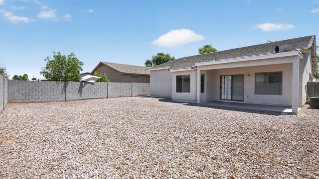 7230 W SHEILA Lane, Phoenix, AZ 85033