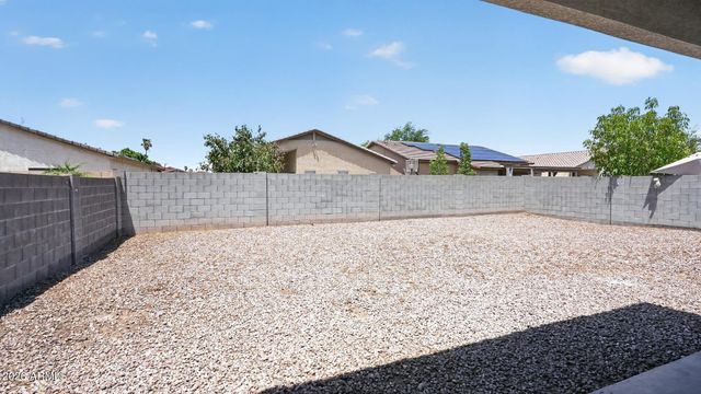 7230 W SHEILA Lane, Phoenix, AZ 85033