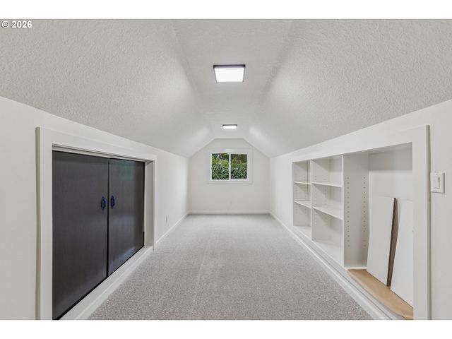 2180 Nw 3RD St, Gresham, OR 97030