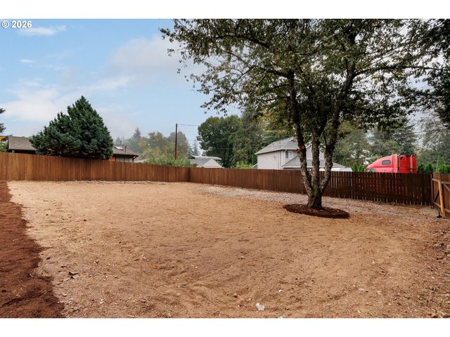 2180 Nw 3RD St, Gresham, OR 97030