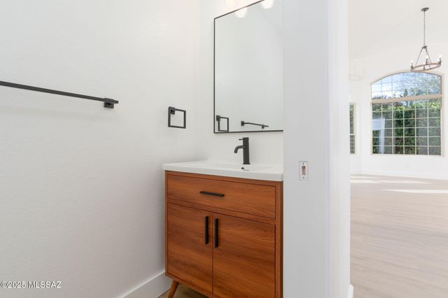 65060 E Canyon Drive, Saddlebrooke, AZ 85739