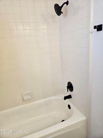 65060 E Canyon Drive, Saddlebrooke, AZ 85739