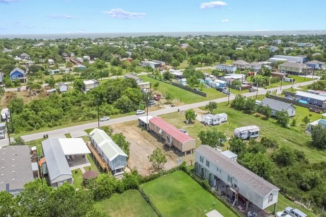 626 15th Street, San Leon, TX 77539