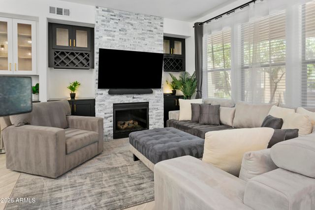 7601 E INDIAN BEND Road 1017, Scottsdale, AZ 85250