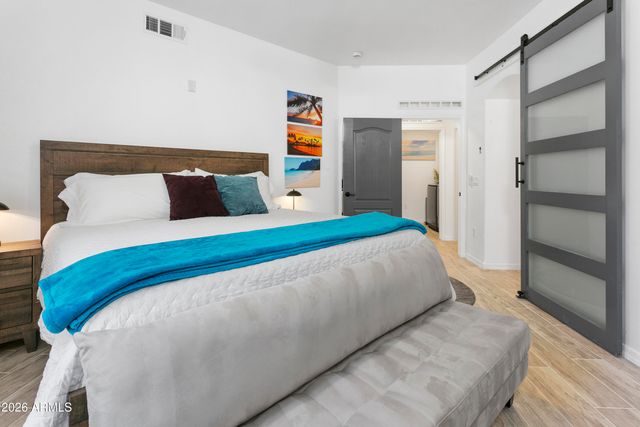 7601 E INDIAN BEND Road 1017, Scottsdale, AZ 85250