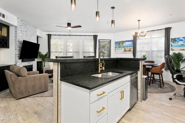 7601 E INDIAN BEND Road 1017, Scottsdale, AZ 85250