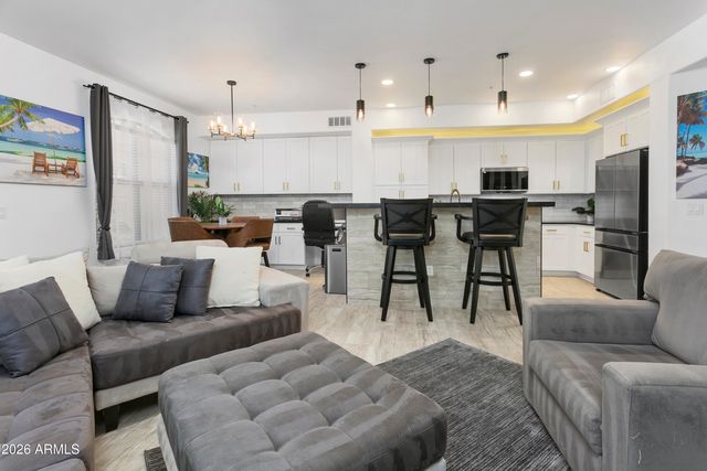 7601 E INDIAN BEND Road 1017, Scottsdale, AZ 85250