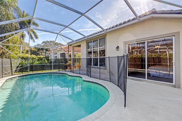 12123 NW 15th Ct, Coral Springs, FL 33071