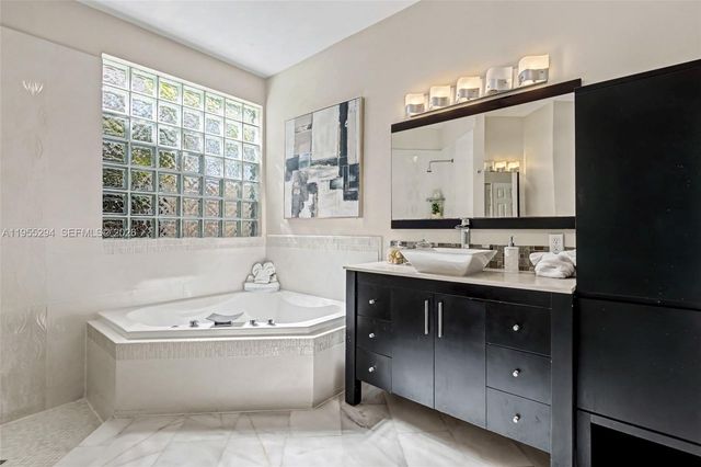 12123 NW 15th Ct, Coral Springs, FL 33071