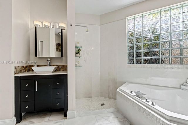 12123 NW 15th Ct, Coral Springs, FL 33071