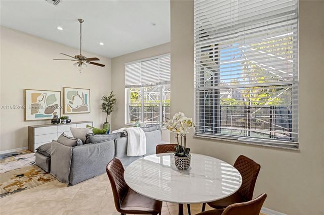 12123 NW 15th Ct, Coral Springs, FL 33071