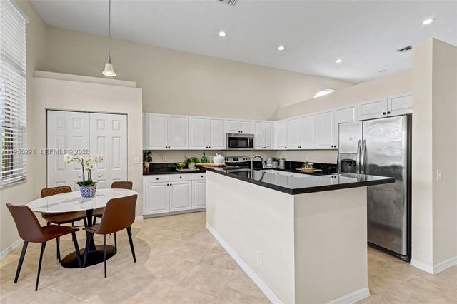 12123 NW 15th Ct, Coral Springs, FL 33071