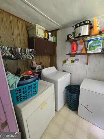 384 Enon Grove Road, Franklin, GA 30217