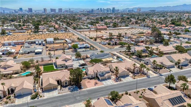 3176 Sterlingshire Drive, Las Vegas, NV 89146
