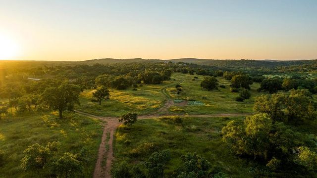 3736-5 County Rd 113, Llano, TX 78643