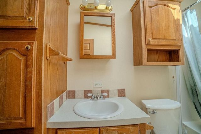 412 Hillwood Lane, Friendship, WI 53934