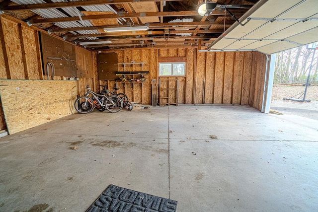 412 Hillwood Lane, Friendship, WI 53934