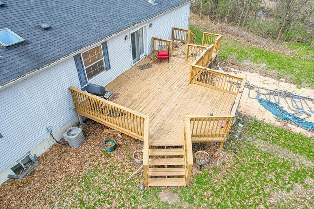 412 Hillwood Lane, Friendship, WI 53934
