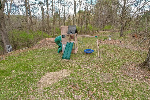412 Hillwood Lane, Friendship, WI 53934