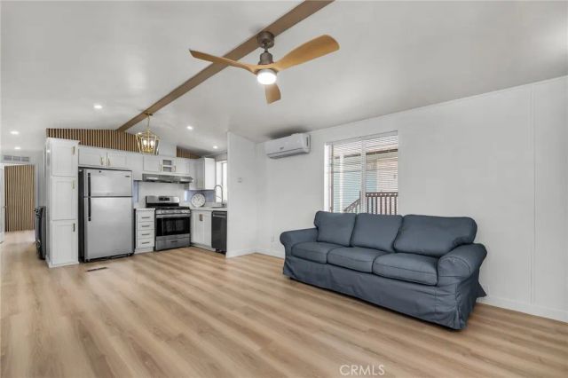 24200 Walnut 57, Torrance, CA 90501