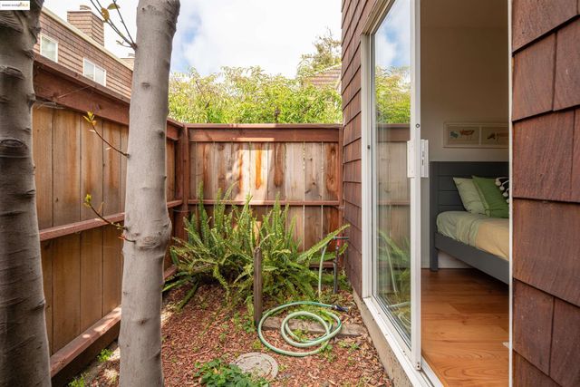 1812 Dwight Way 1-2, Berkeley, CA 94703