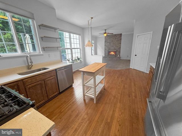 12519 ROYAL CROWN DR, Germantown, MD 20876