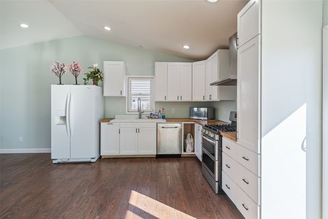 3619 SE 20th Street, Des Moines, IA 50320